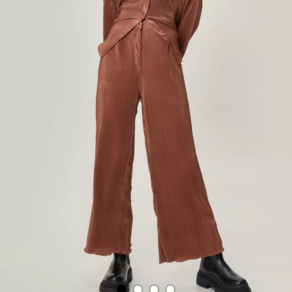 Nastygal High Waisted Wide Leg Pants